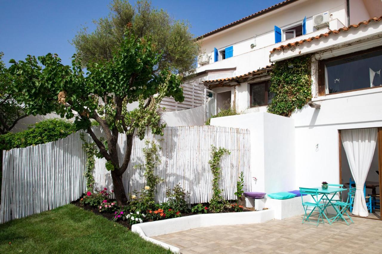 Palmasera Charming Suites Cala Gonone Bagian luar foto