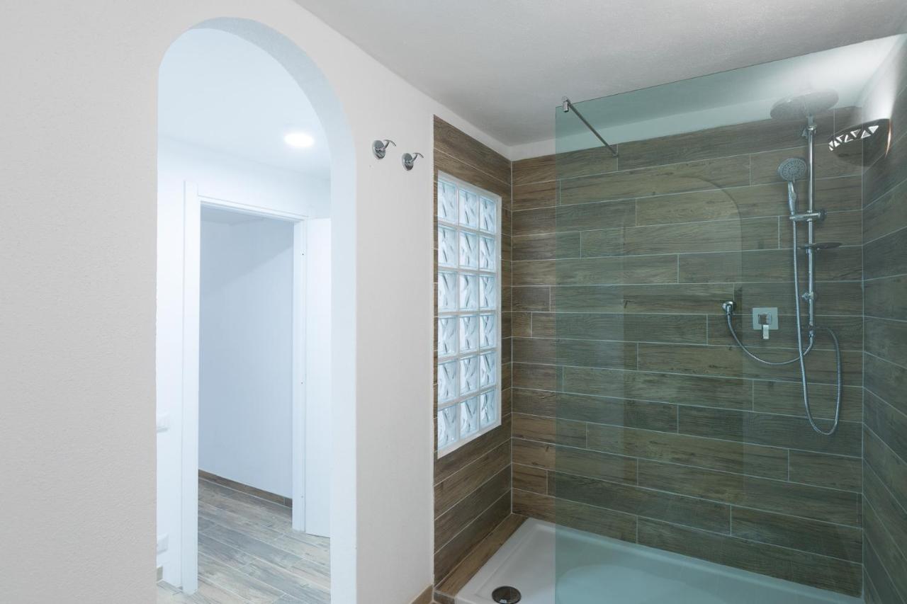 Palmasera Charming Suites Cala Gonone Bagian luar foto