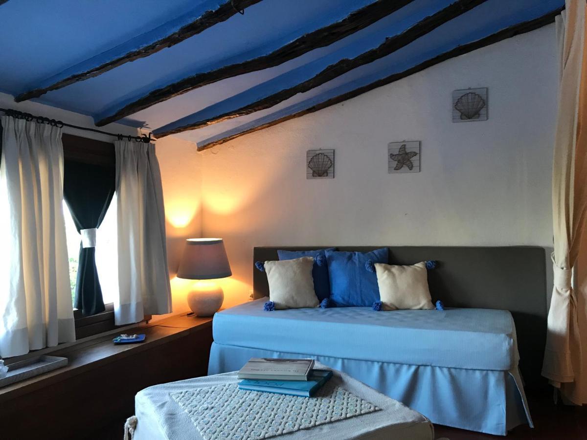 Palmasera Charming Suites Cala Gonone Bagian luar foto