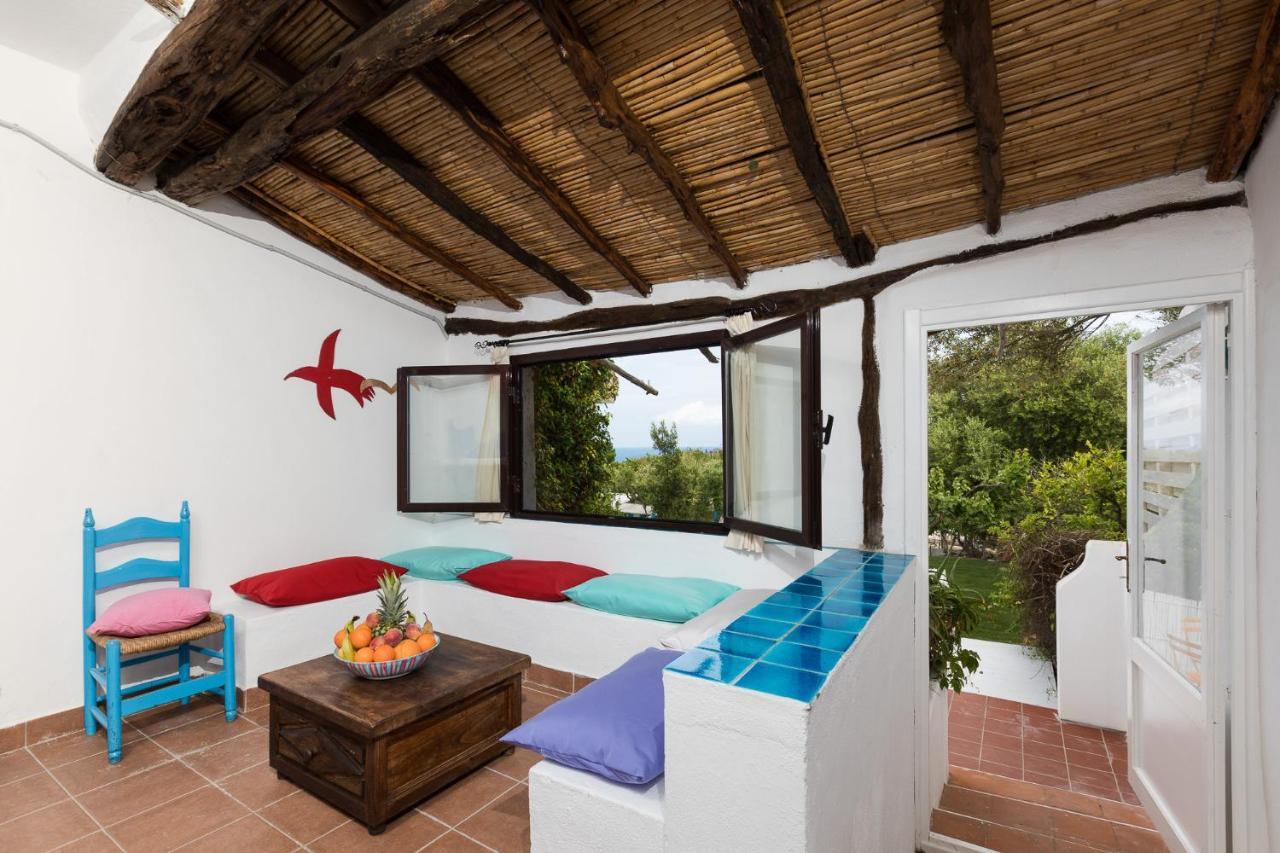 Palmasera Charming Suites Cala Gonone Bagian luar foto